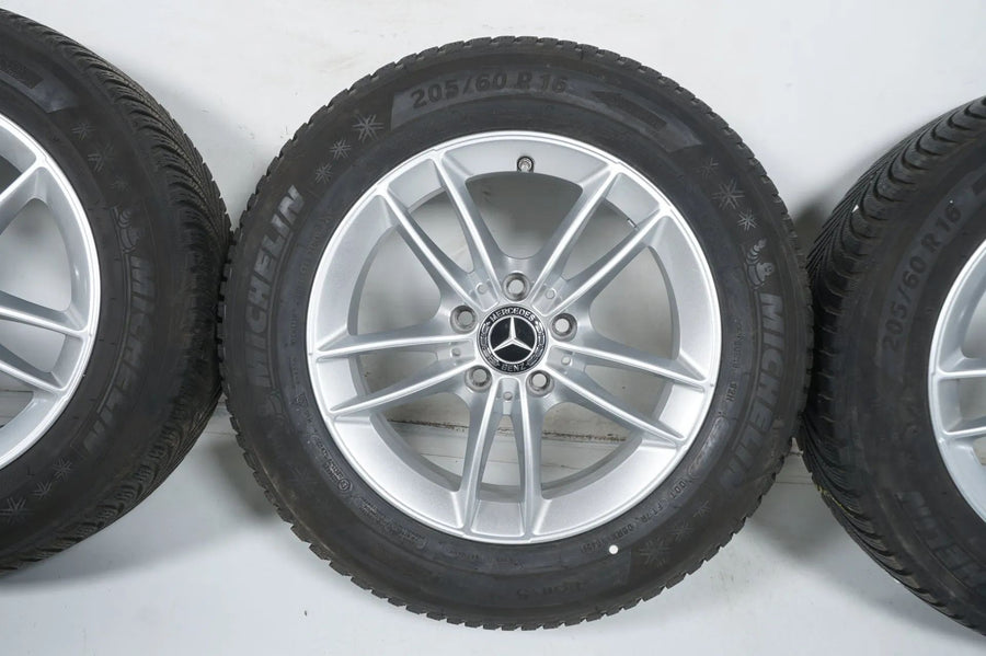 Mercedes A B Klasse W177 B247 Winterreifen Winterräder 16 Zoll