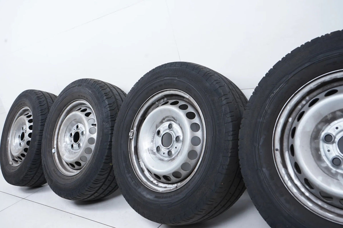 VW Volkswagen Crafter rims summer tires 235 65 16C inch Detailansicht 8