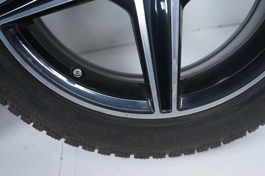 Jantes et pneus hiver Mercedes C43 AMG W205 225 45 18 pouces