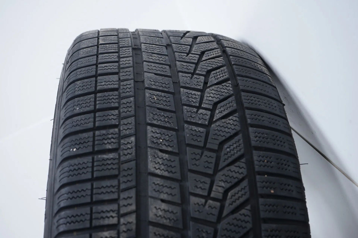 Mercedes S-Class W223 winter tires/wheels 255/45/19 inch Detailansicht 16
