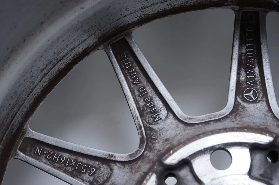 Mercedes A B Klasse W177 W247 Winterräder Winterreifen 16 Zoll