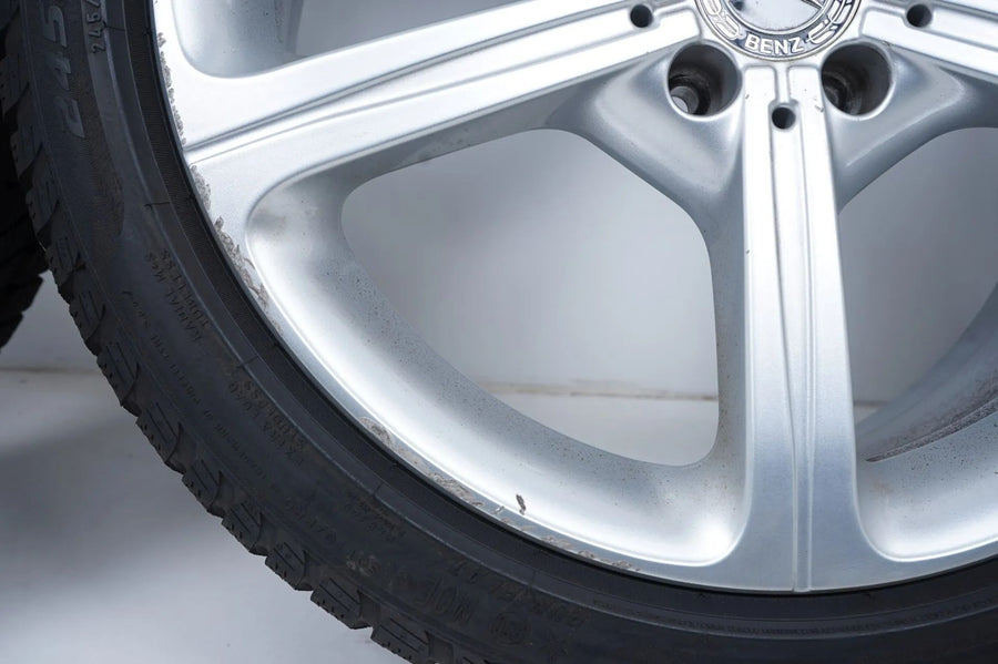 Pneus/jantes hiver 245/40/19 pouces pour Mercedes Classe CLS W257