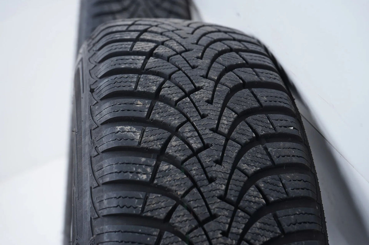 Mercedes AB Class W177 W247 Winter Wheels Winter Tires 16 Inch Detailansicht 12