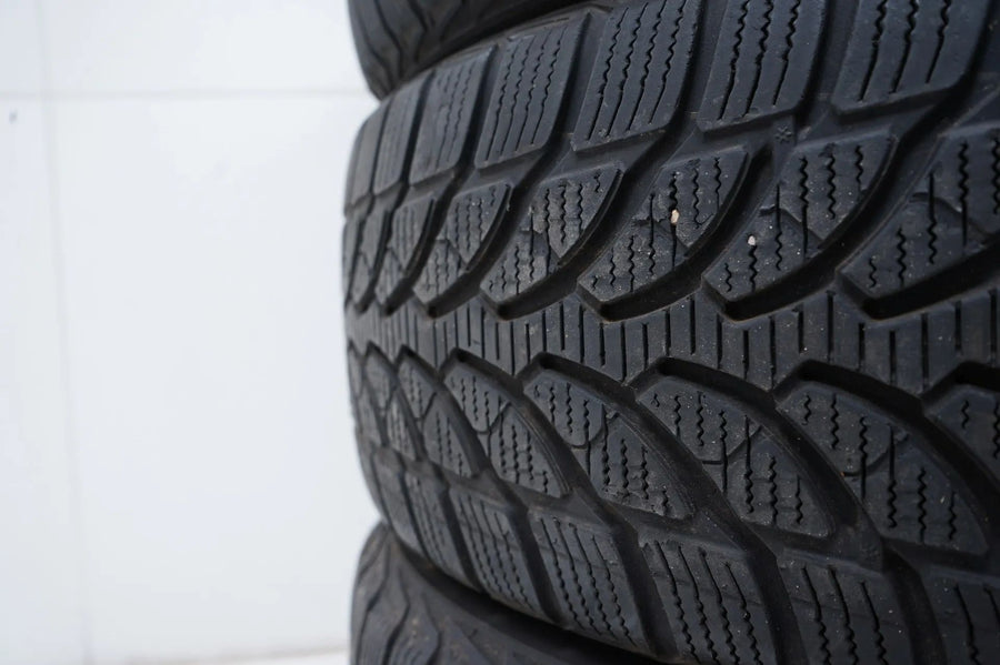 4x Winter tires 205 60 16 inch Bridgestone DOT17/14 BMW* approx. 4mm