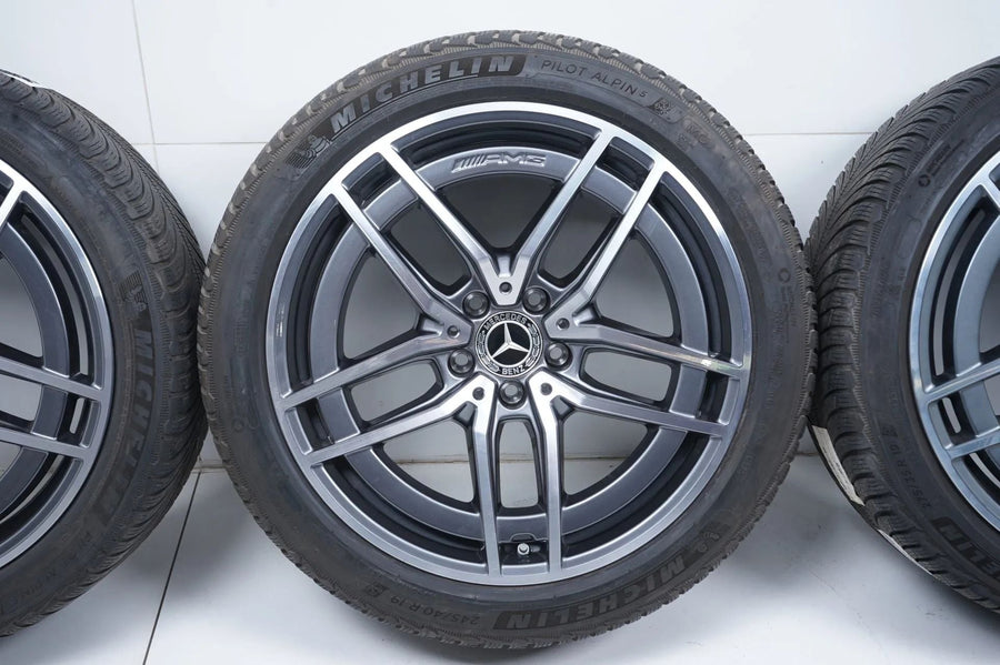 Mercedes E43 E53 AMG W213 Allwetterräder mit neuen Allwetterreifen 19 Zoll