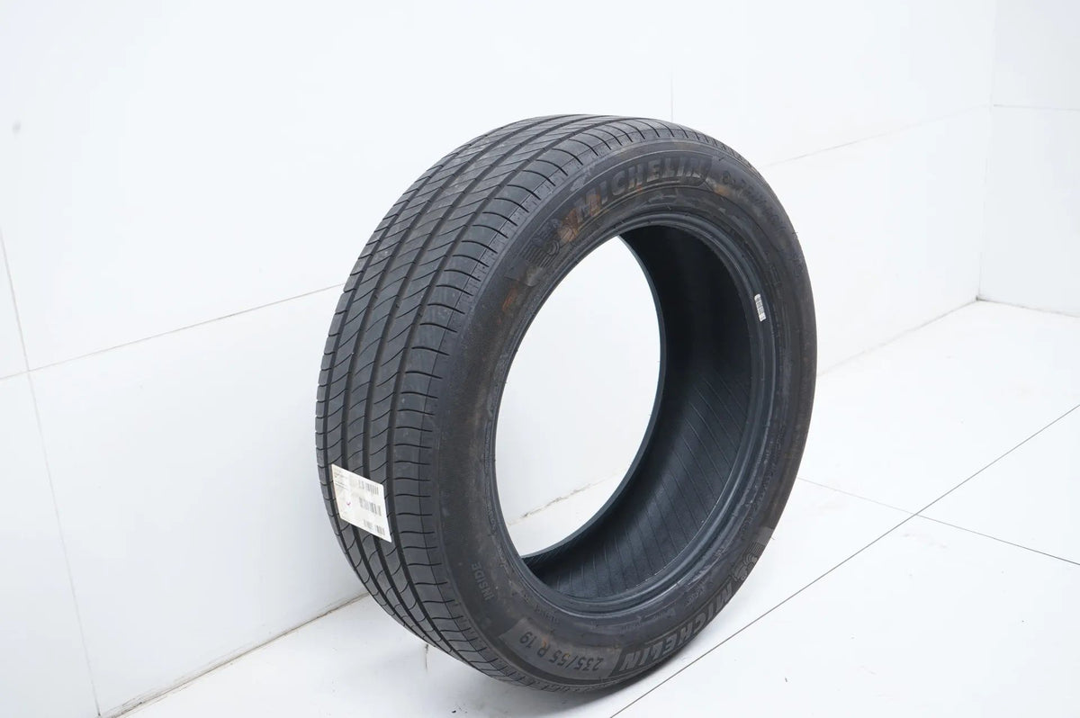 1 x Michelin summer tire 235 55 19 inch DOT22 MO approx. 5 mm tread depth Detailansicht 3