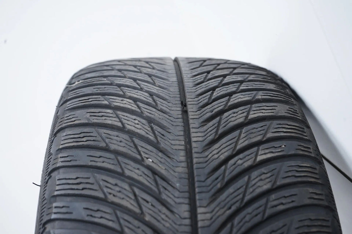 Mercedes E43 E53 AMG W213 Winter Tires Winter Wheels 19 Inch Detailansicht 15