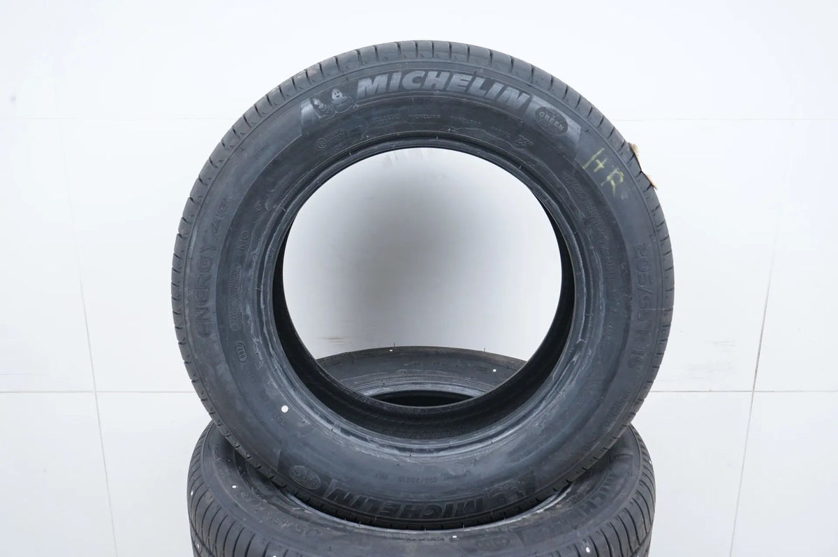 4 x DEMO summer tires 205 65 16 inch Michelin DOT22 MO Detail view 2