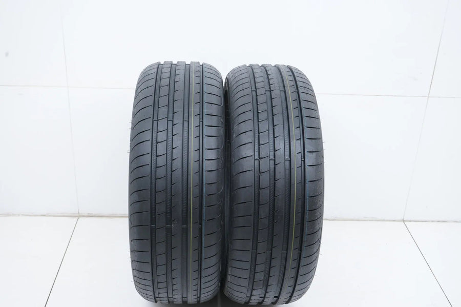 2x Demo Sommerreifen Goodyear 225 45 19 Zoll DOT24 Bmw*
