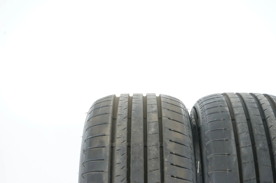 2 x DEMO summer tires Bridgestone 235 50 19 inch DO22 AO