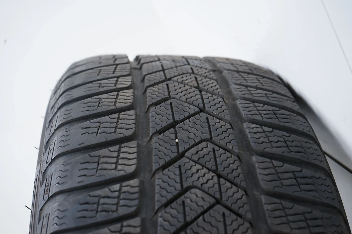 BMW 5 Series G30 G31 Winter Wheels Winter Tires 19 Inch Detailansicht 18