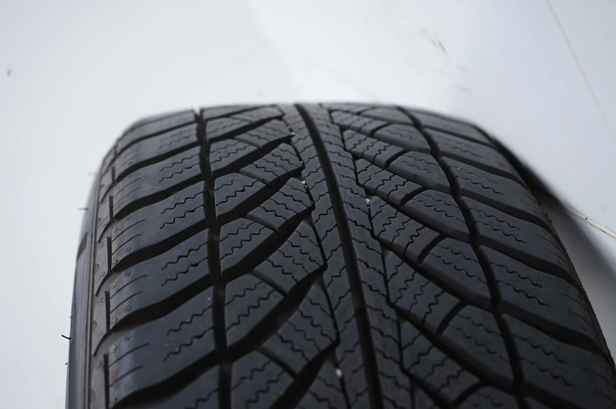 MINI MINI F55 F56 F57 Winter tires Winter wheels 195 55 16 inch Detailansicht 12