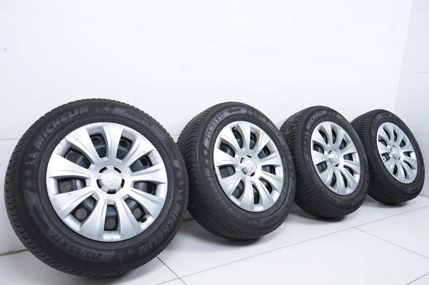 VW Tiguan Skoda Kodiaq Audi Q3 Winter tires Winter wheels 215 65 17 inch