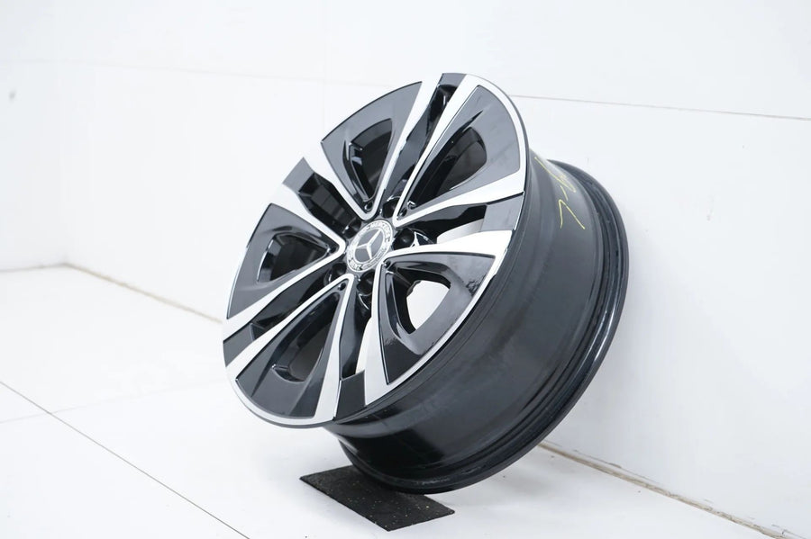 1 x Mercedes A B W177 W247 W118 lichtmetalen velg 18 inch A1774013100