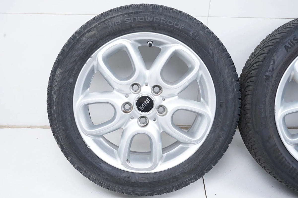 MINI F55 F56 F57 Alloy Wheels Winter Tires 195 55 16 inch 494 Detailansicht 3