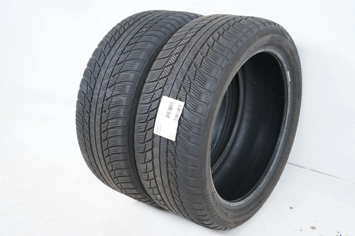 2 x Winterreifen Bridgestone LM 001 225 45 18 Zoll DOT22 ca.4mm Vue détaillée 3