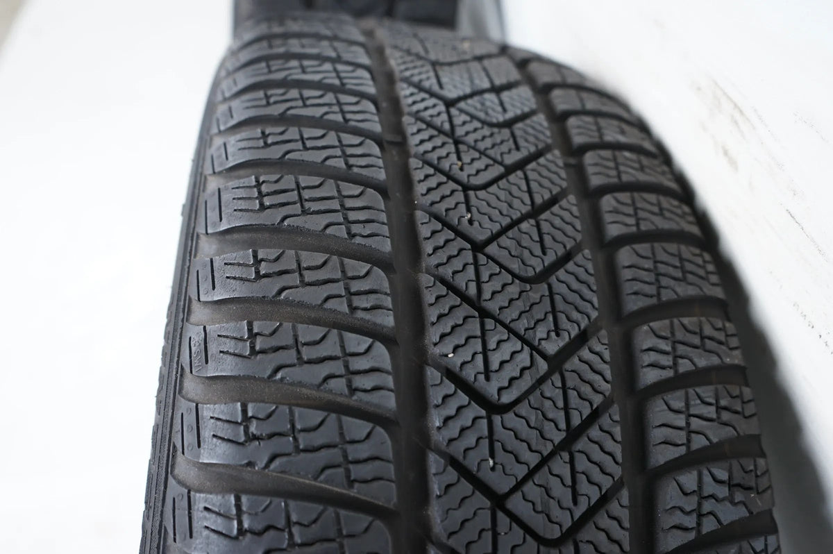 Mercedes C Klasse W206 Winterreifen Winterräder 225 45 18 Zoll A2064014900 Detailansicht 10