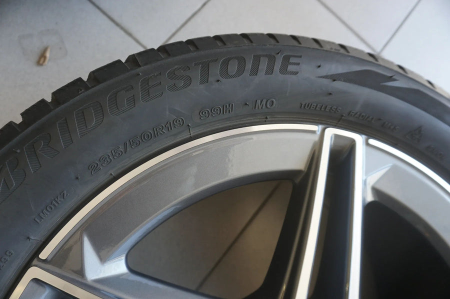 Mercedes GLA H247 GLB X247 TOP AMG Alufelgen Winterreifen 235 50 R19 Zoll 8mm