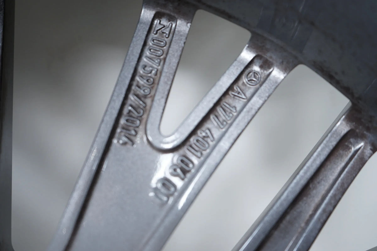 Mercedes A B Klass W177 B247 NEU Allwetterräder mit neuen Allwetterreifen 18 Zoll A1774010600