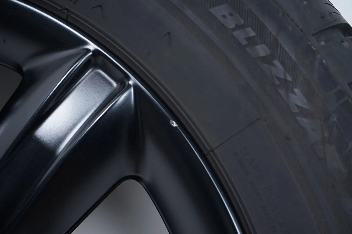 MINI Countryman F60 winter tires/wheels 205/60 R17 inch Detailansicht 5