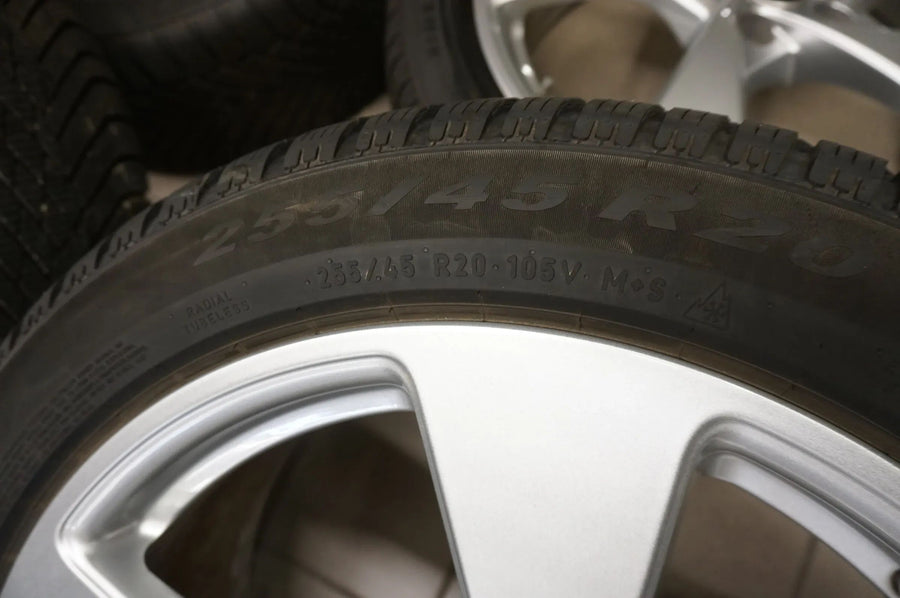 Original Audi Q5 GU 20 Zoll Alufelgen Winterreifen Winterräder 255 45 R20 7,5mm