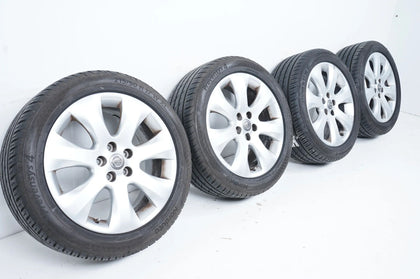 Opel Astra J Pneus d'été 215 50 17 pouces 7mm