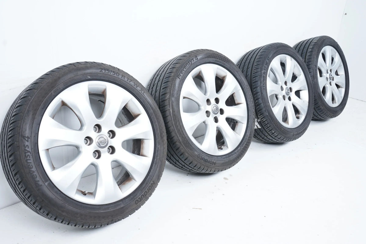 Opel Astra J Allwetterräder mit neuen Allwetterreifen 215 50 17 Zoll