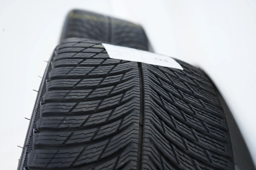 Mercedes A45 CLA45 W177 W118 Winterreifen Winterräder 18 Zoll