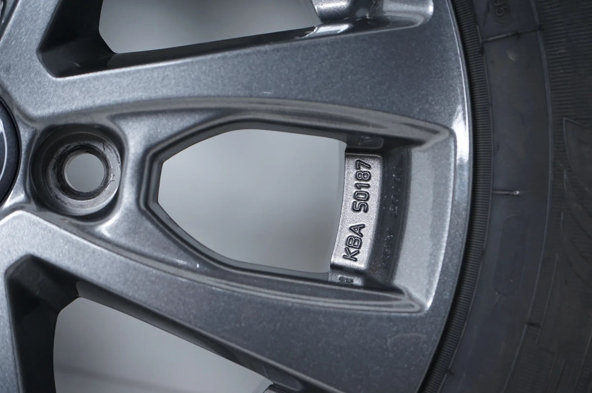 Mitsubishi Space Star Winterräder Winterreifen 165 65 14 Zoll Detailansicht 14