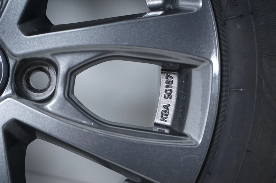 Mitsubishi Space Star Winterräder Winterreifen 165 65 14 Zoll