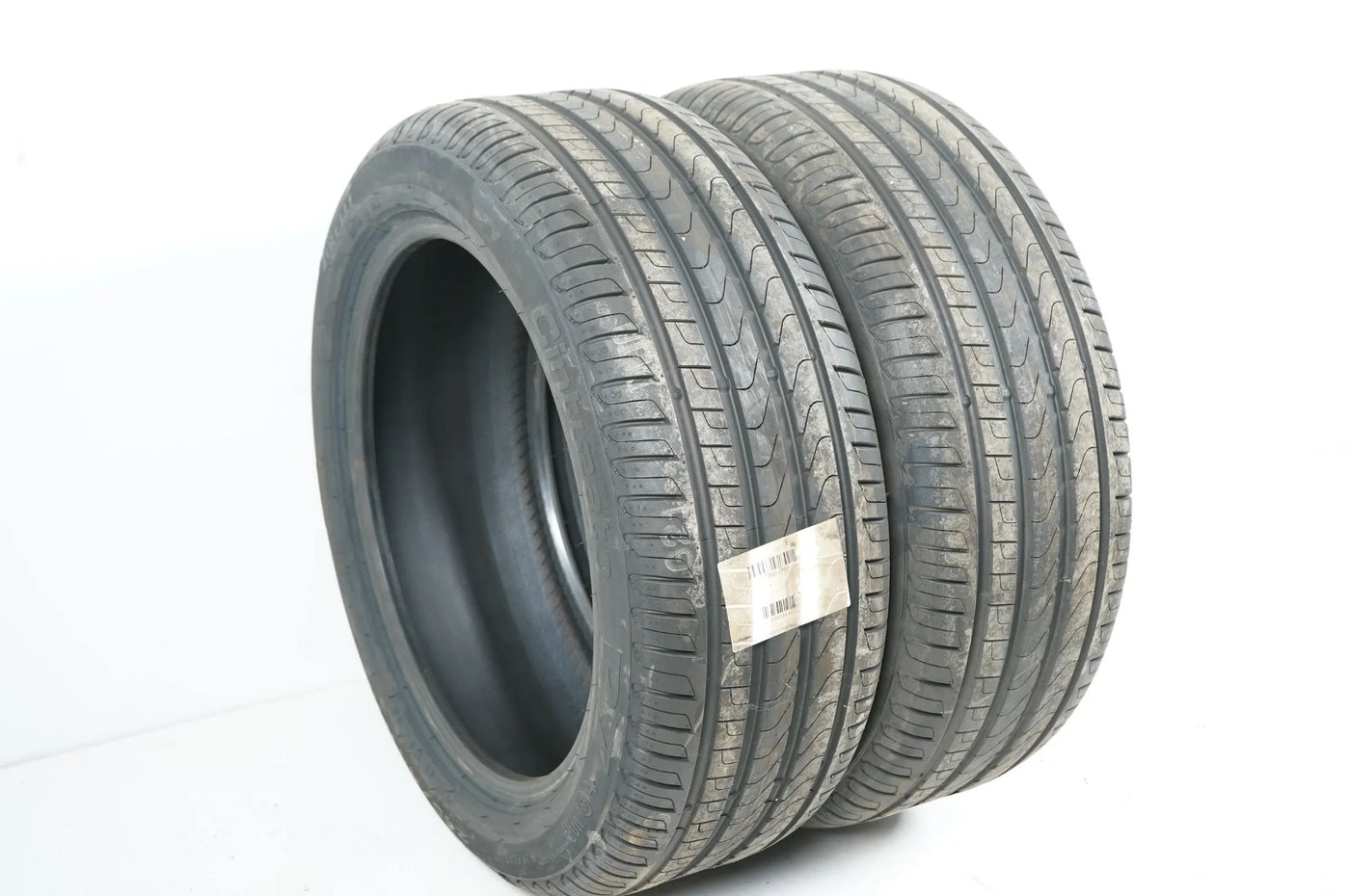 2x Sommerreifen Pirelli 245 45 18 Zoll DOT1723/1821 ca.7mm Bmw*MO