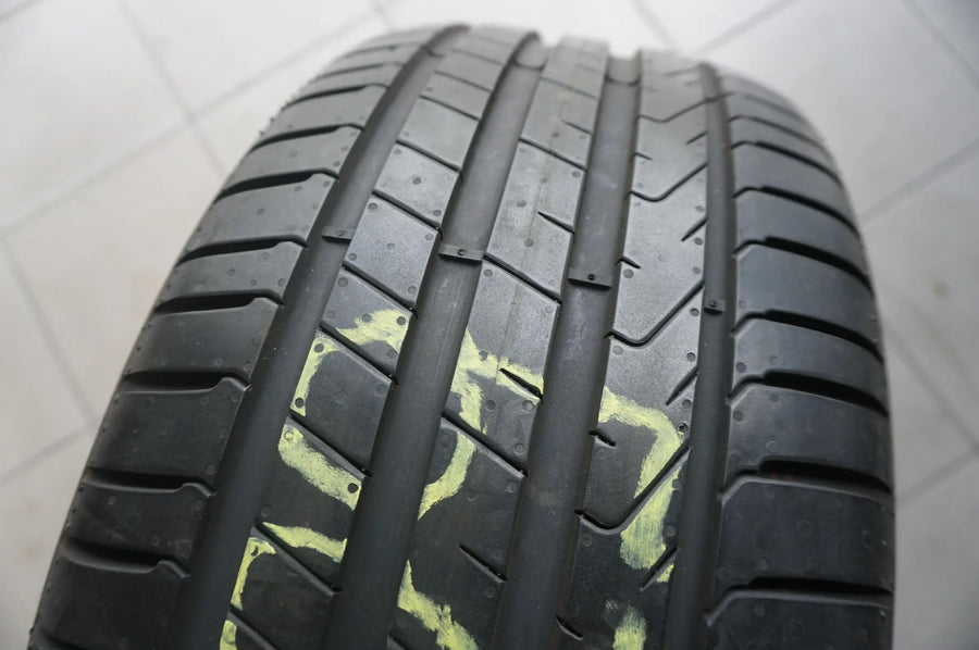 1 X 255 40 R18 99Y Pneu été Pirelli Cinturato P7 * 2022 6,5mm