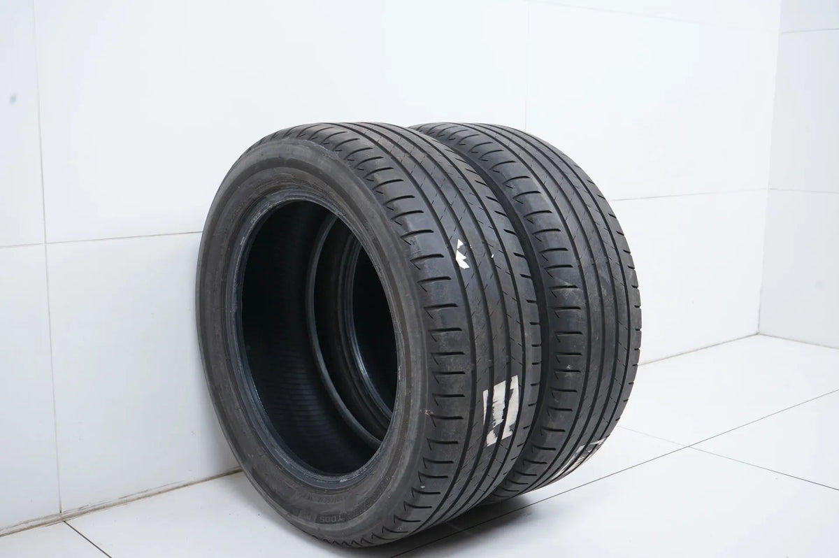 2 x Sommerreifen Bridgestone 235 55 18 Zoll  DOT19 ca.4 mm MO