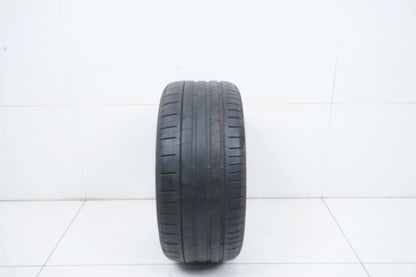 1 x Sommerreifen Pirelli 275 35 19 Zoll MO DOT21 ca.4mm