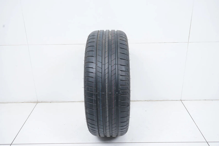 1 x DEMO summer tire Bridgestone 225 45 18 inch DOT18 BMW* RFT