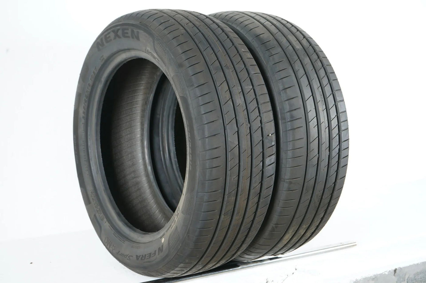 2 x Nexen summer tires 225/55 R18 inch DOT 23/22 approx. 7m BMW* MO
