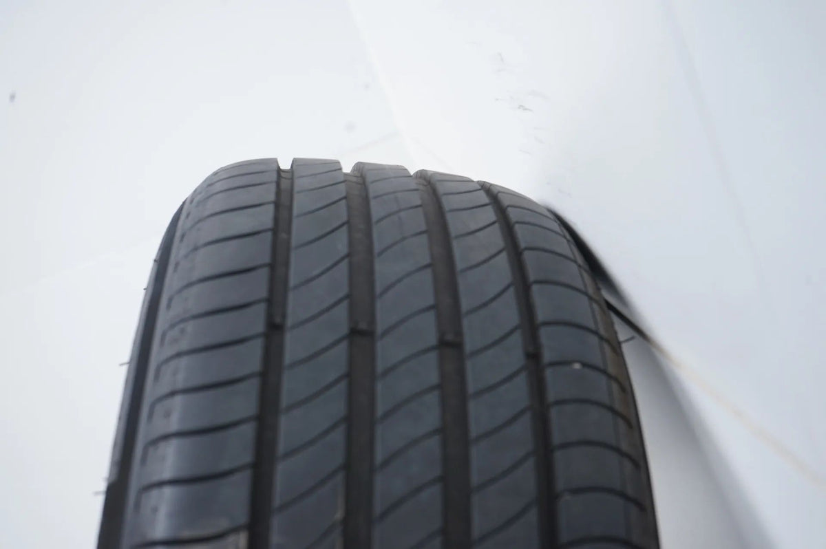 MINI Clubman F54 summer tires, summer wheels 205/55 R16 inch Detailansicht 12