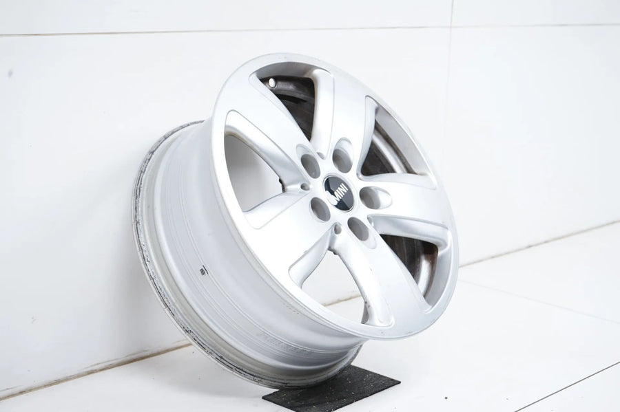 1 x MINI Clubman F54 hliníkový ráfek 16 palců 517 6877741 7J