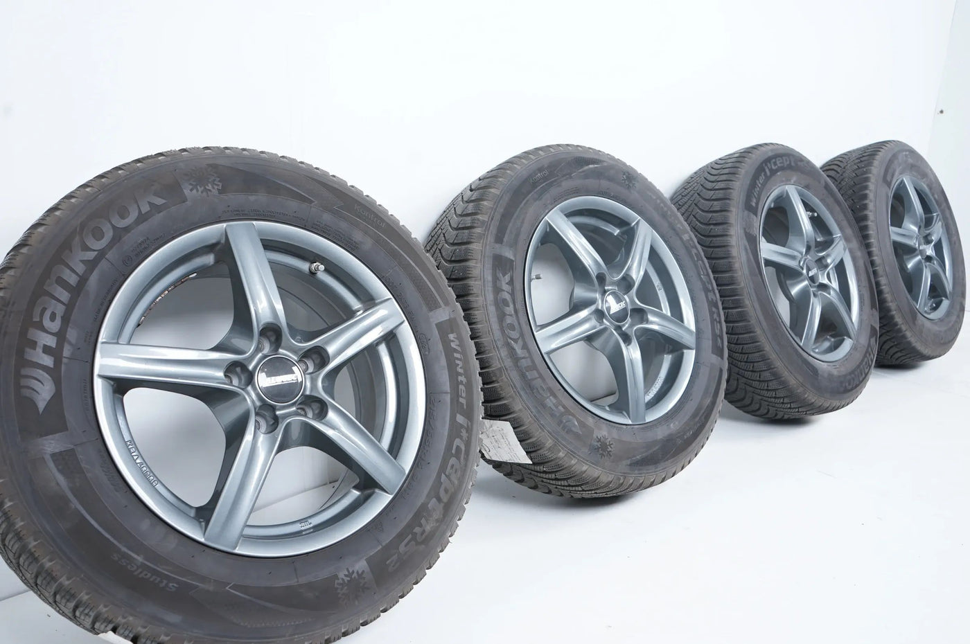 Hyundai Tucson Kia Sportage Winter Tires 215 65 16 Inch 5x114