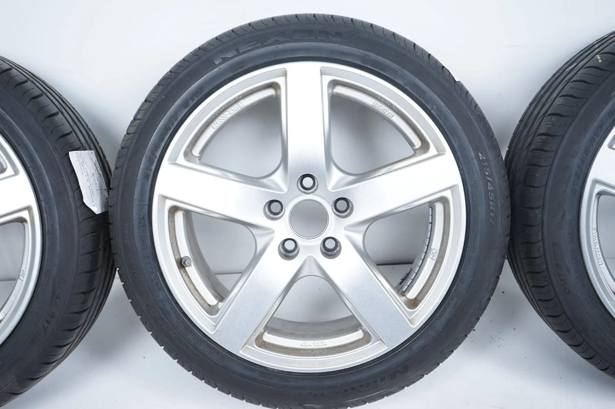 Ford C Max Mondeo Volvo V40 Allwetterräder mit neuen Allwetterreifen 215 45 17 Zoll 5x108