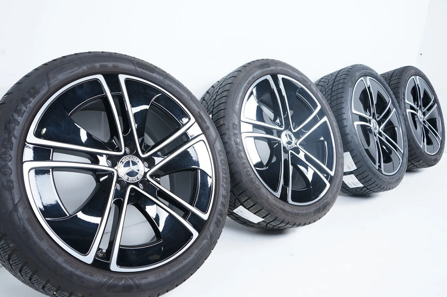 Pneus/jantes hiver 245/40/19 pouces pour Mercedes Classe CLE W236