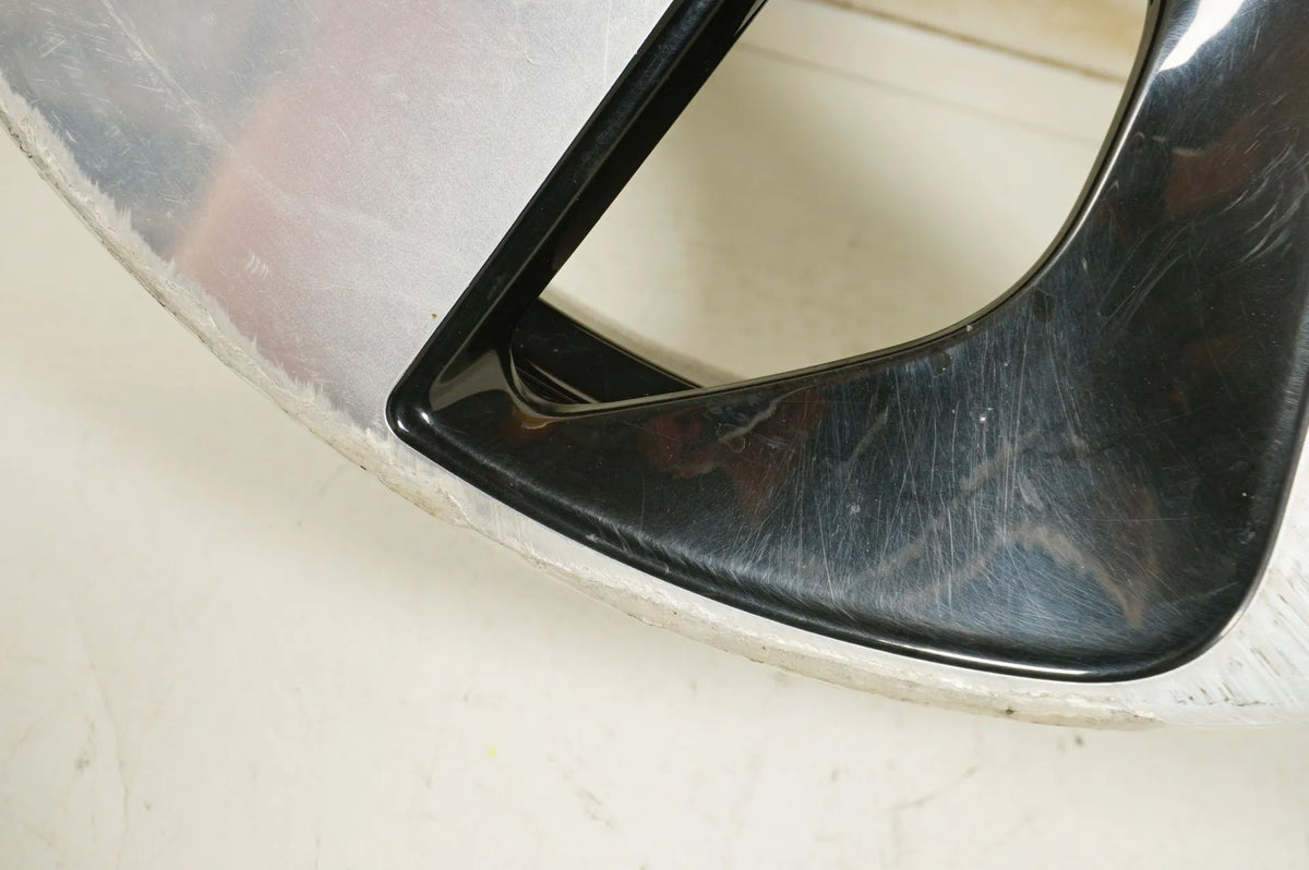 1 x Originální hliníkový disk BMW i8 L12 L15 20 palců 444 6857576 7,5J Detailní zobrazení 9