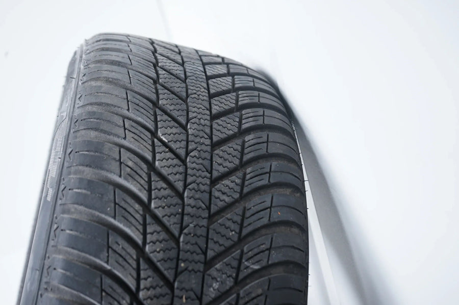 Opel Astra J Zafira Winter Wheels All-Season Tires 225 50 17 Inch