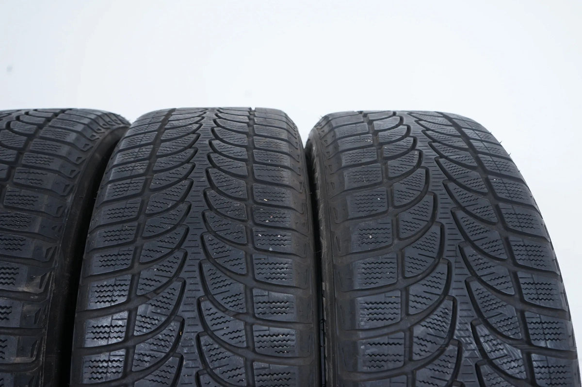 4 x Winterreifen Bridgestone 235 60 18 Zoll DOT20 ca.4mm MO Detailansicht 5