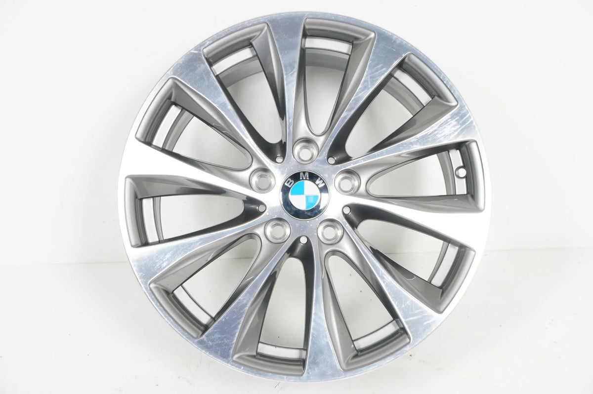 1 x Originální BMW řady 1 řady 2 F20 F21 F22 hliníkový disk 18 palců 387 6796217 Detailní zobrazení 2