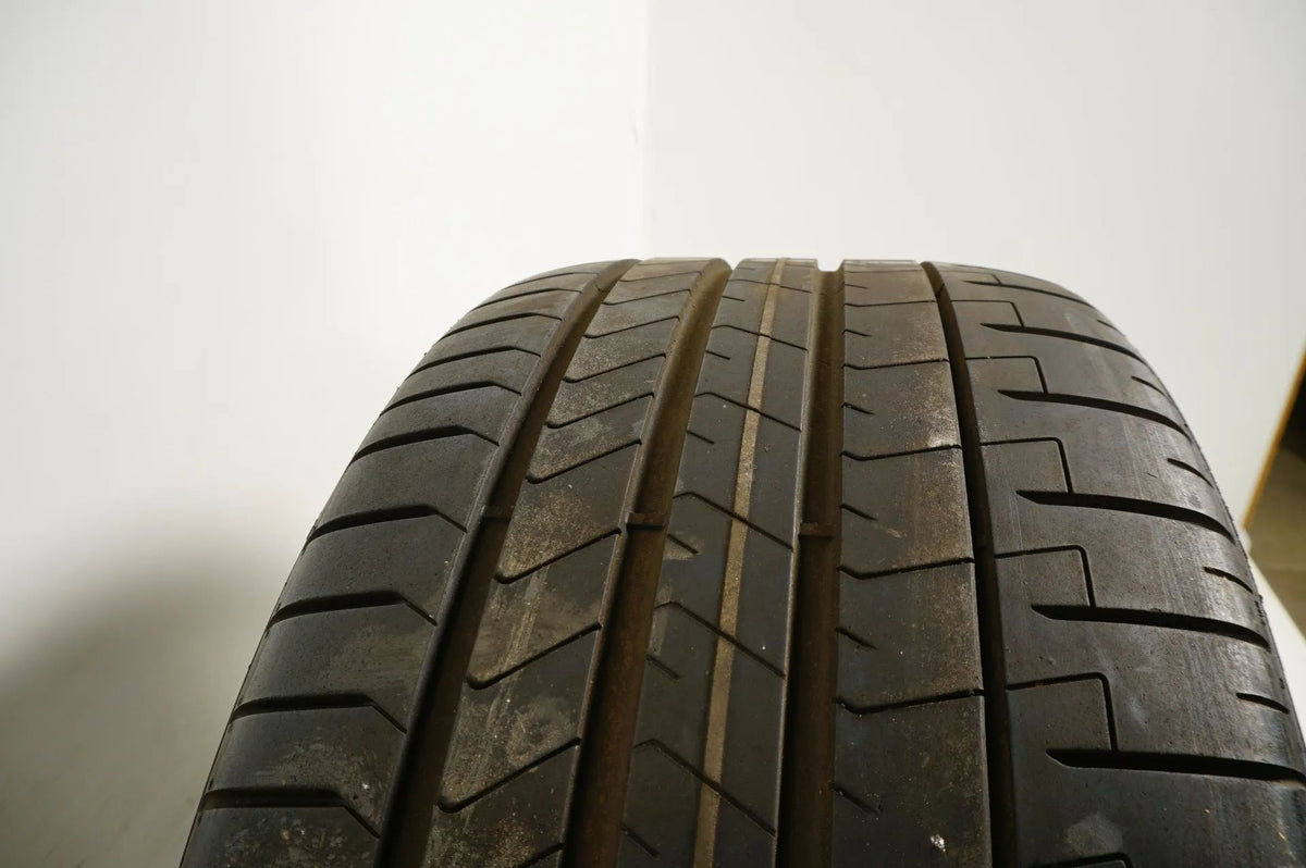 2x Summer tires 285 40 19 inch approx. 6 mm Pirelli P Zero DOT18 MO Detail view 5
