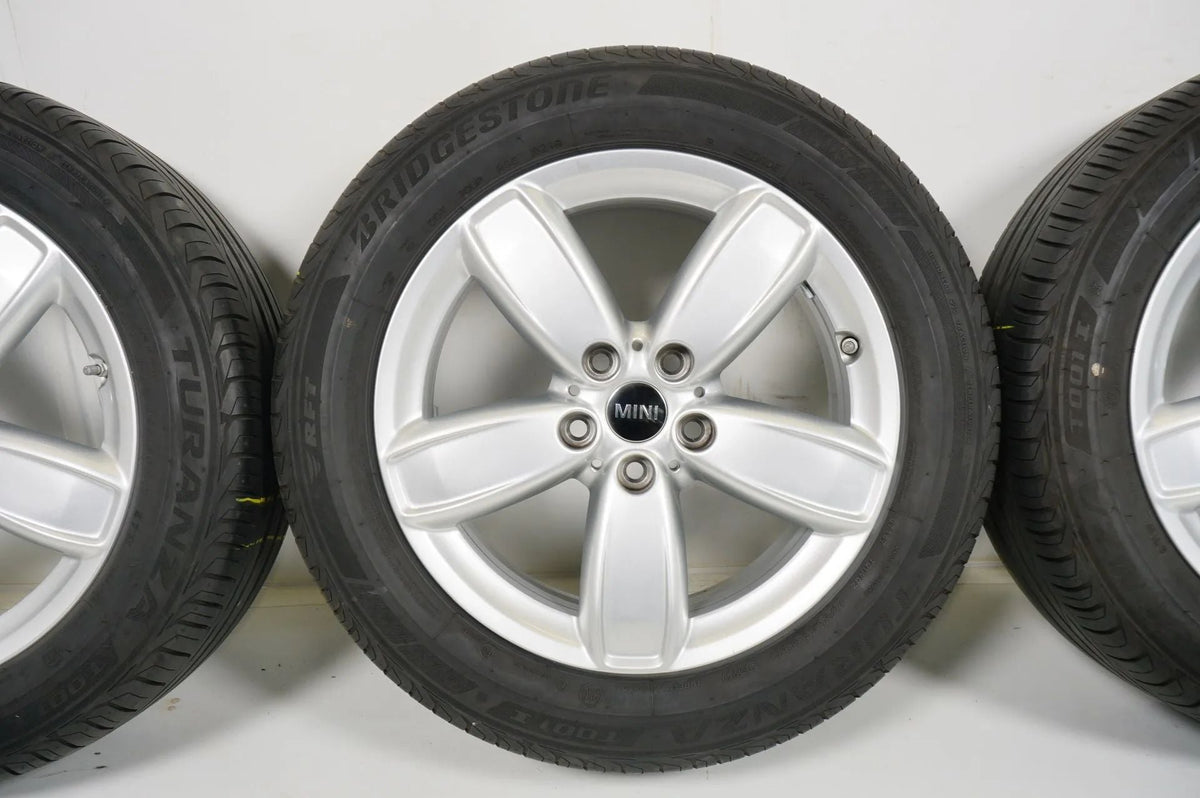 MINI Countryman F60 Allwetterräder mit neuen Allwetterreifen 225 55 17 Zoll