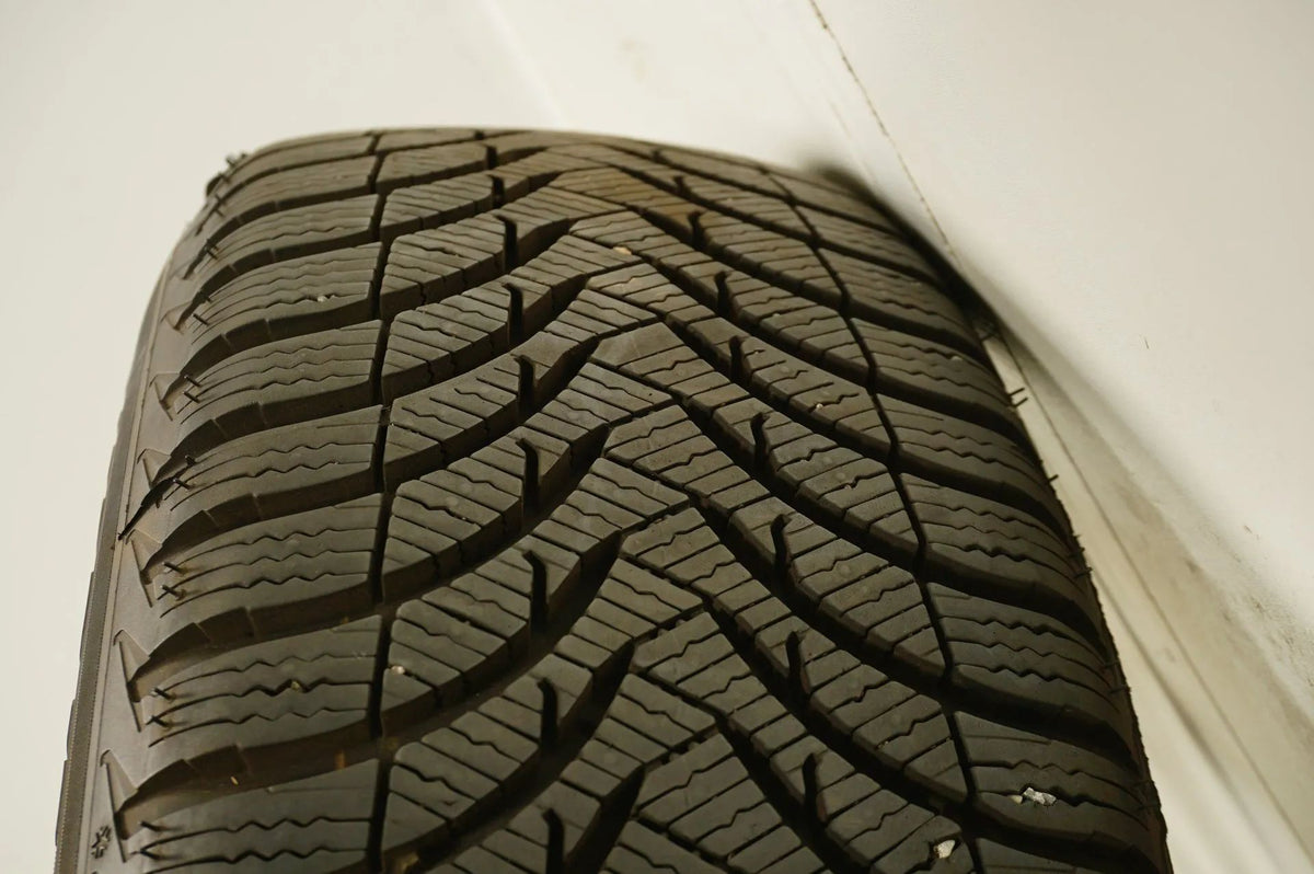Mercedes GLA W156 X156 winter tires/wheels 215/60/17 inch Detailansicht 12