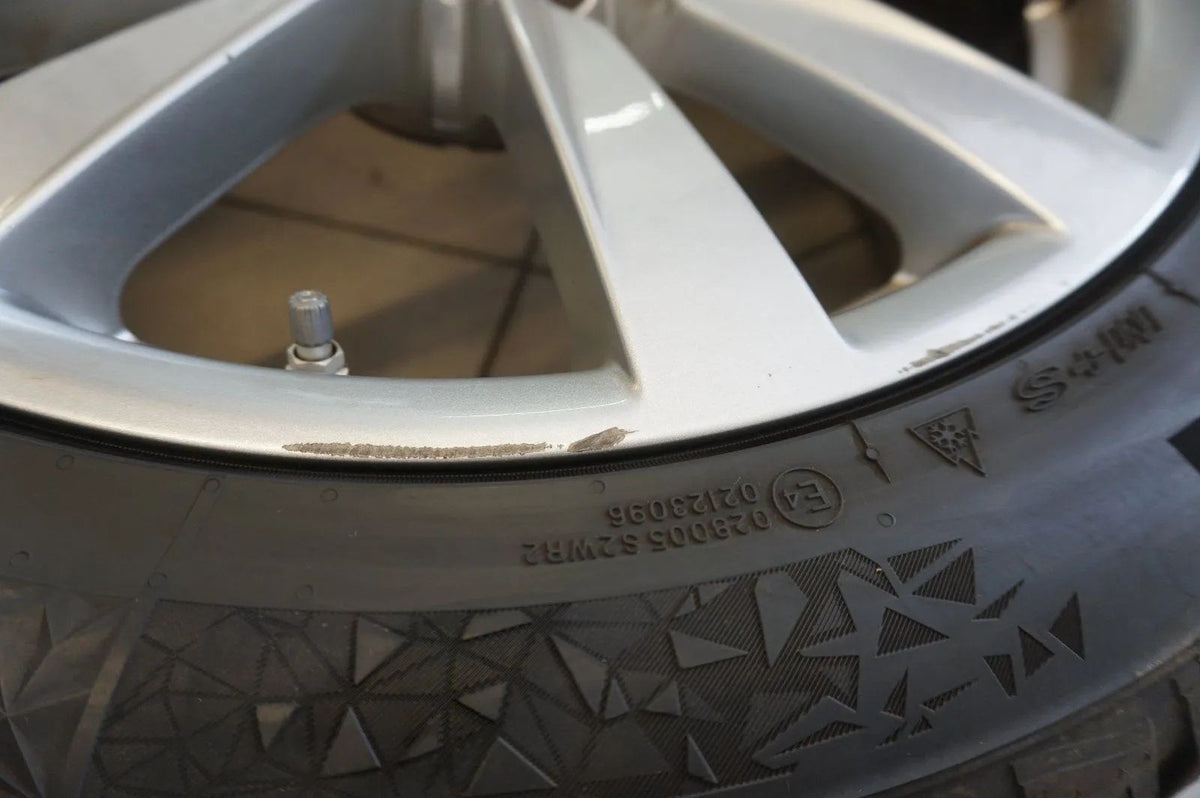 Jantes et pneus d'hiver d'origine Mercedes Classe S W223 V223 255 45 R19 8mm Detailansicht 9