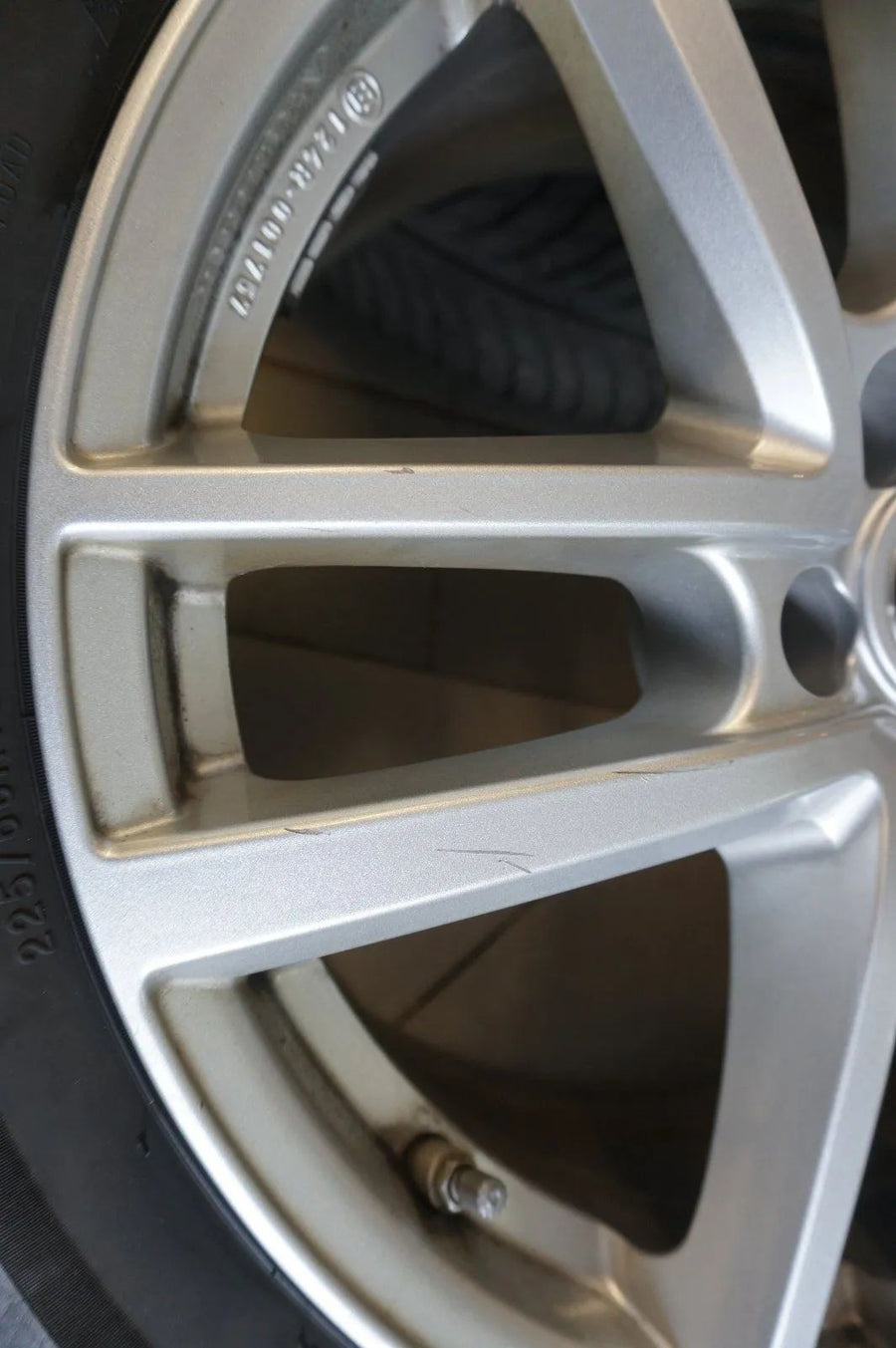 BMW X3 G01 X4 G02 Alloy Wheels Winter Tires Michelin Winter Tires 225 60 R18 6mm